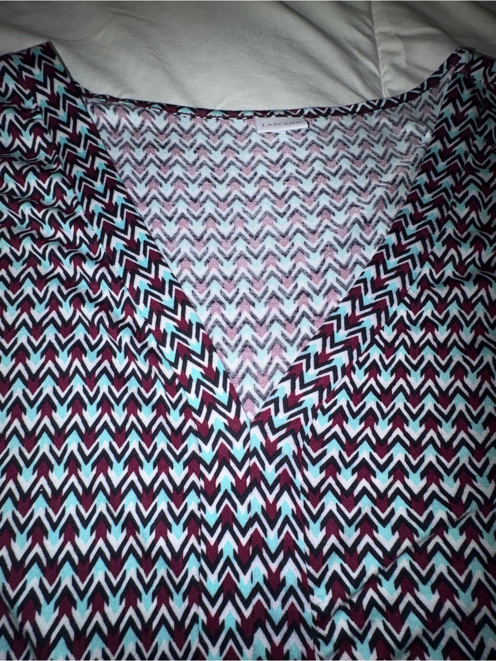 Sleeveless V-Neck Tunic Top in Burgundy, Teal, and White